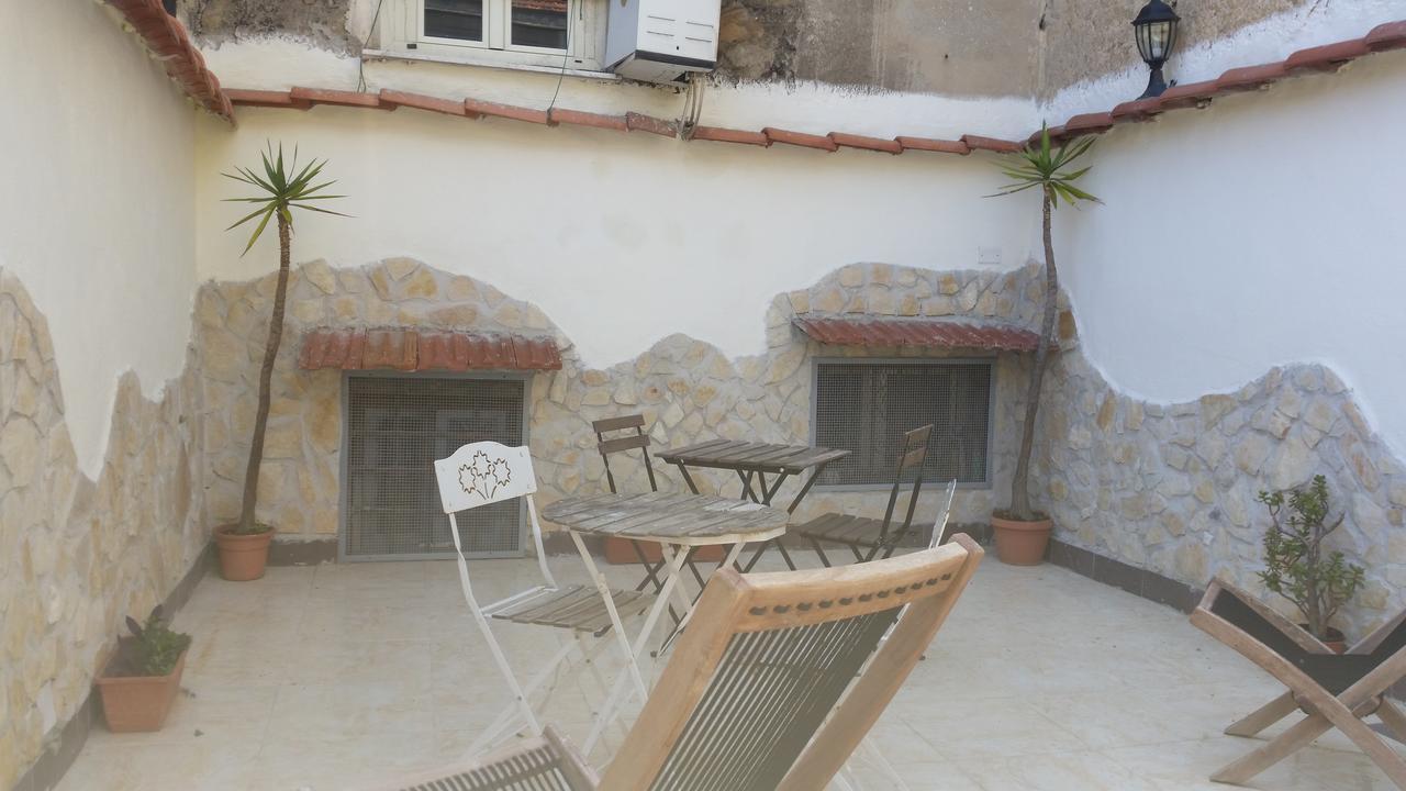 Residenza Il Castello Hotel Naples Exterior photo